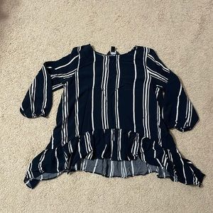 Simply Vera Wang 3/4 Sleeve Formal Shirt